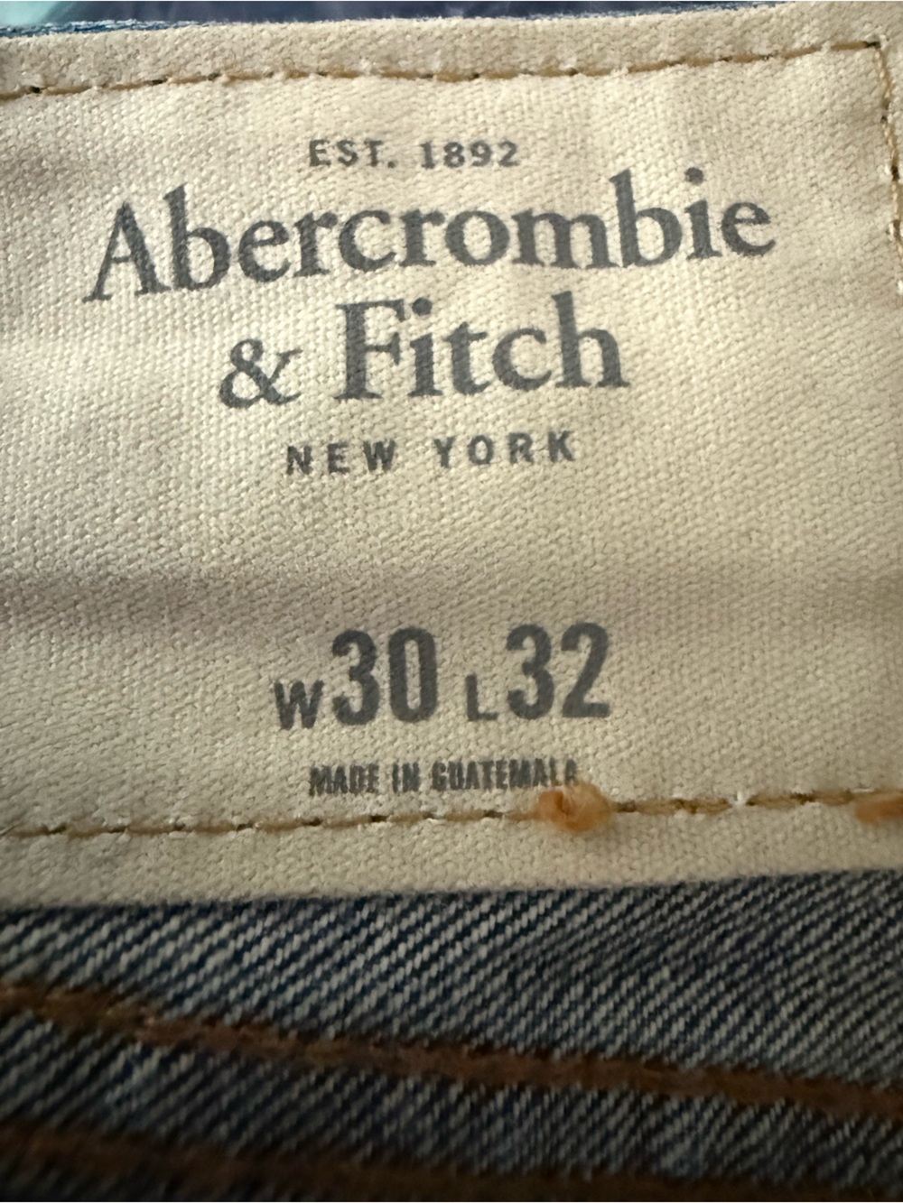 Abercrombie & Fitch Mens Classic Straight Medium Wash Jeans 30x32 NWT - Picture 11 of 12